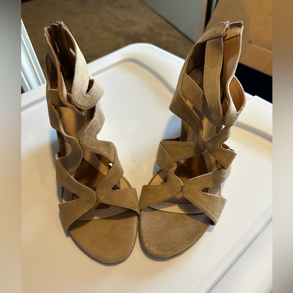 ISOLA Women’s Size 8.5 Wedge Sandals - Picture 2 of 6